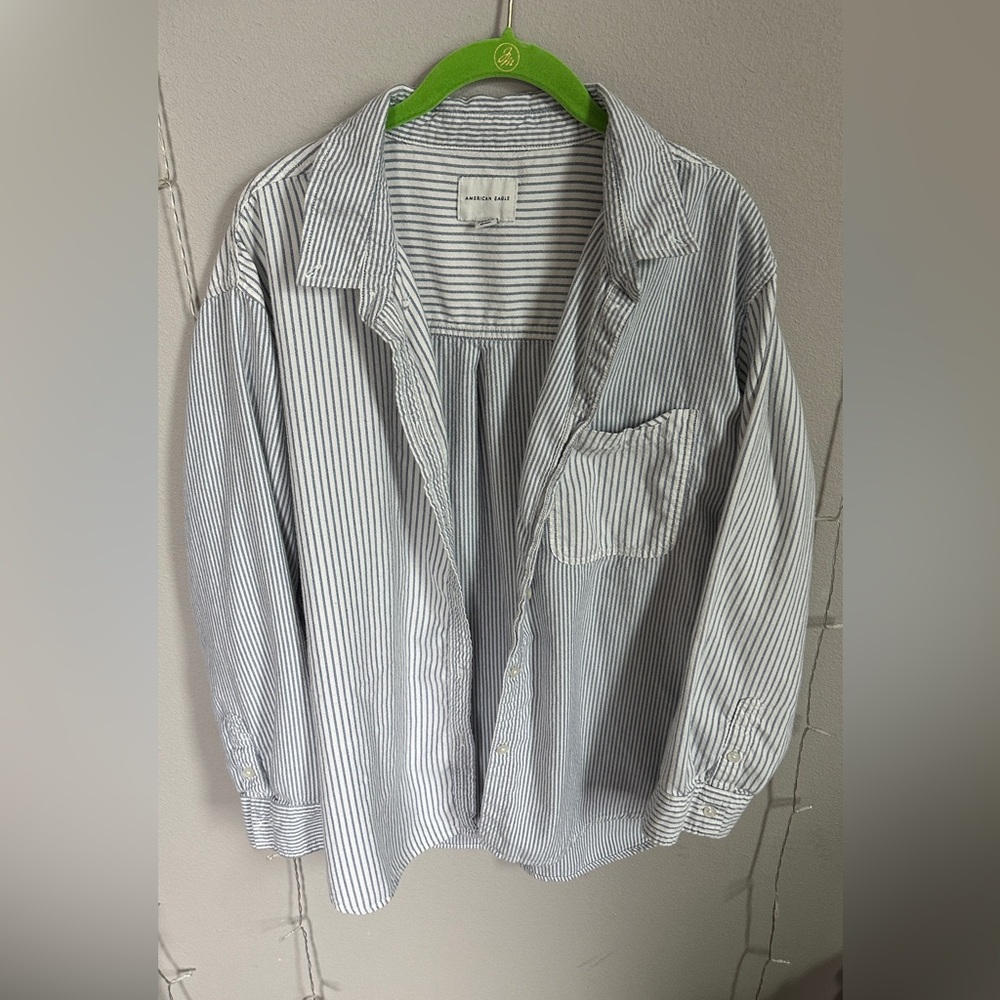 American Eagle Outfitters Blue and White Striped Shirt